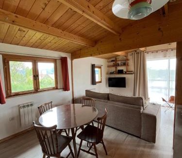 Montclar Ski Chalet | Les Chatcureuils