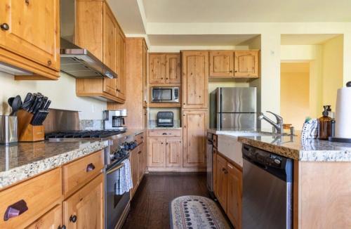 Mammoth Lakes Villa | Lodges 1123