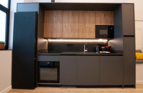 Nou Moles Apartment | LOFT Accommodative B