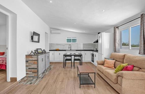 Barbate House | Loft Rural