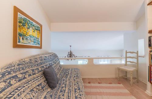 Saignon Villa | Longomai