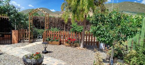 Majada del Moro House | Lorca - Cottage - Sleeps 4 - Pet Friendly - Pool