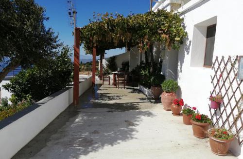 Ydrousa House | Lorentzia House 2 !