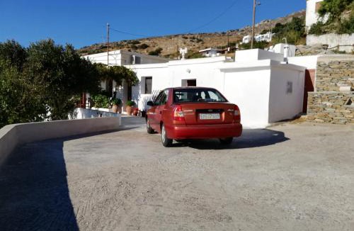 Ydrousa House | Lorentzia House 2 !
