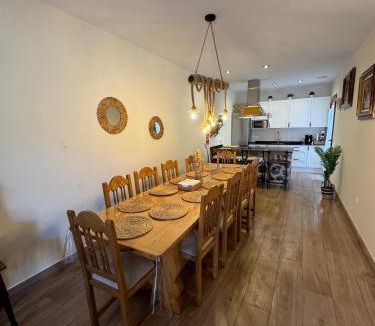 Consuegra House | Los Abuelos Carreros