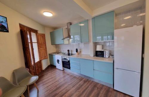 Madrigal de la Vera Apartment | Los Cuatro Caños