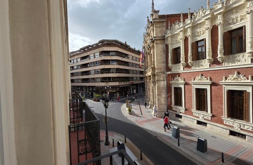 Palencia Apartment | LOS CUATRO CANTONES, Centro Ciudad