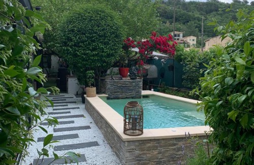 Levens House | LOU PANTAI