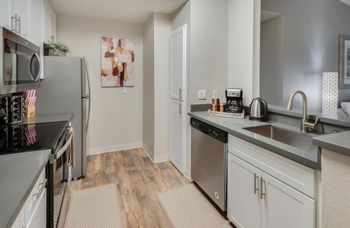 Rocklin Apartment | Luxurious & Elegant, Perfect 5-Star Long Term Stay