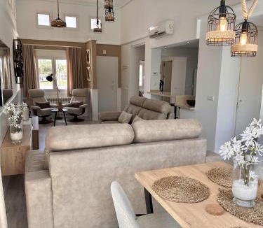 Torre-Pacheco Villa | Luxurious Frontline Golf Villa on Mar Menor Golf