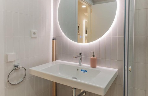 Palos de la Frontera Apartment | Luxurious Studio Madrid Centro TEMPORAL PDD2915