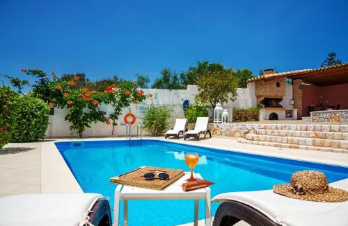 Livadi Villa | Luxury Seaside Villa Plumeria ,50m to Sandy Beach, Chania