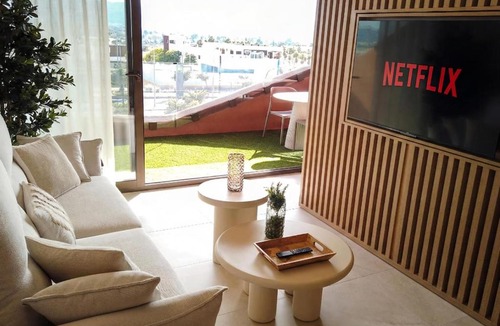 Guadalupe Apartment | Luxury UCAM Executive , Terrace , High Speed WiFi