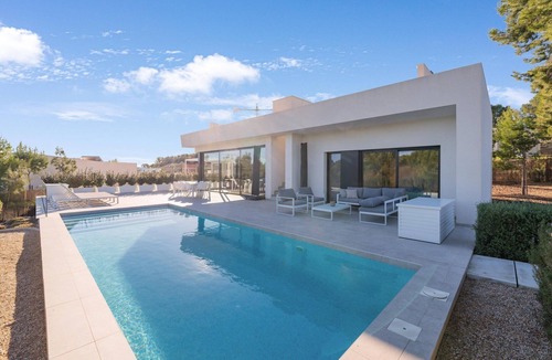 Lo Rufete Villa | Luxury Villa Near Las Colinas