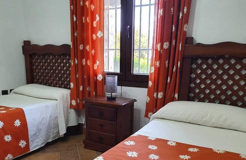 Conil de la Frontera Villa | Luxury villa with pool only 10 minutes from the beach (pet friendly)