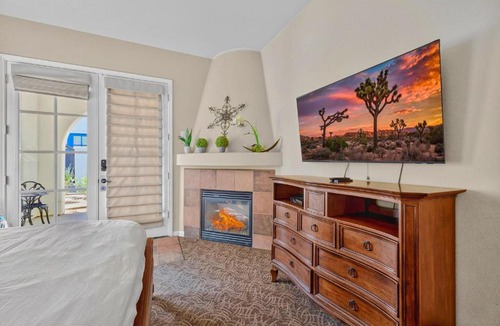 La Quinta Apartment | LV026 Secluded Downstairs Legacy Villas Studio