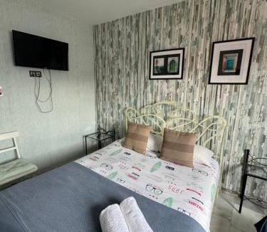 La Trinidad Hostel | Málaga Centro Hostel