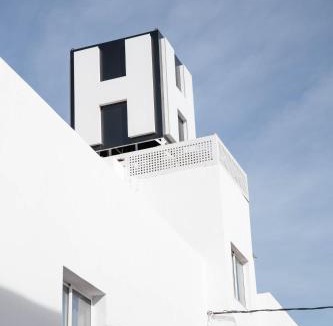 Onda House | M&A Hostal en Onda