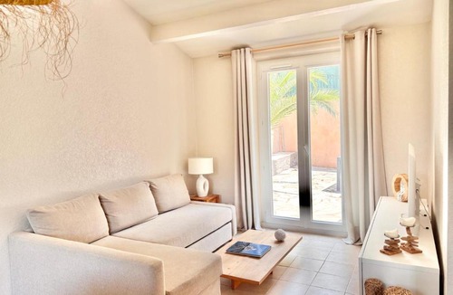 Grimaud Villa | Maison de charme à Grimaud, Terrasse, clim et parking