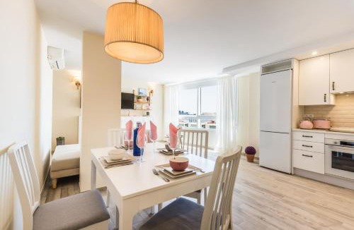 El Ejido Apartment | Malaga Centre Apartment with Parking