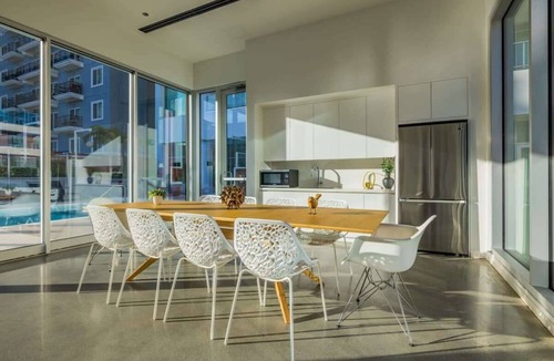 Waterfront Apartment | @ Marbella Lane - Aesthetic 2BR W/ocean Views