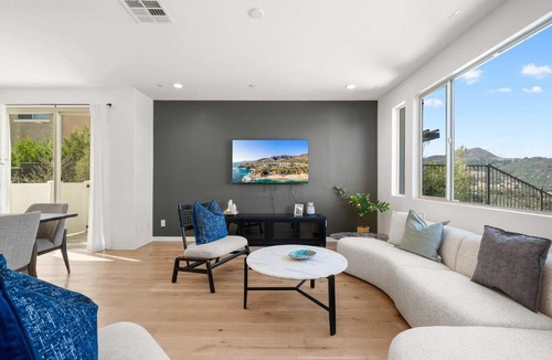 San Juan Capistrano House | Marbella Lane - Curated 5BR in Upscale RMV Haven
