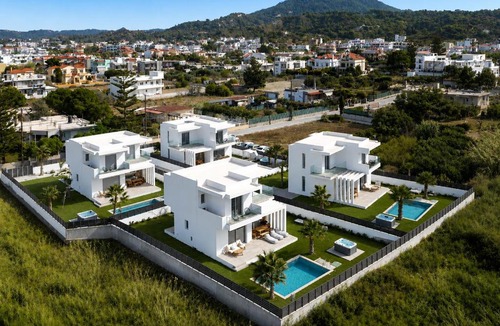 Petaloudes Villa | Martini Villas