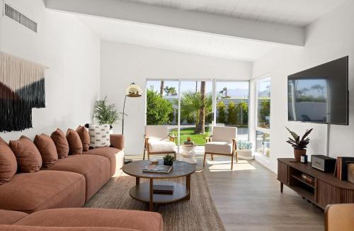 Racquet Club Estates House | Martini Weekend