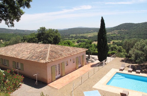 Val de Gilly House | Mas des Chênes by Interhome
