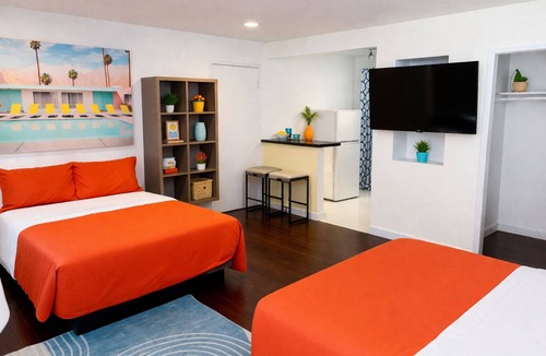 Palm Desert Hotel | Mod Palm Desert