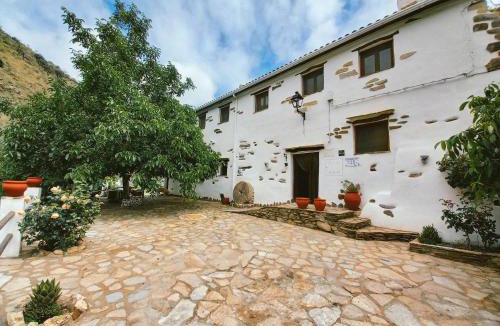 Laroya House | Molino Laroya