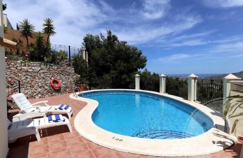 Atamaria Villa | Monte Leon 07