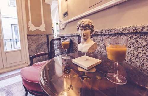 Centro House | Motel