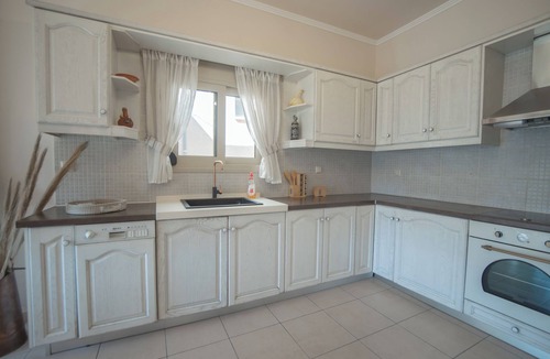Istron Villa | Mulberry tree Villa