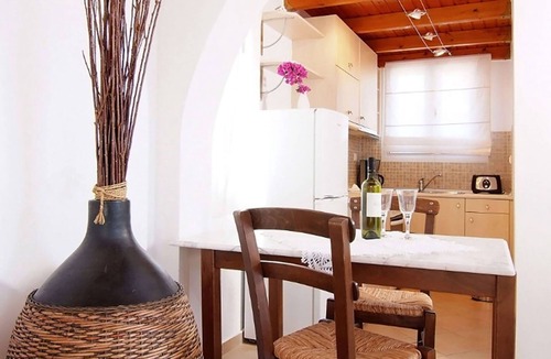 Kerveli Villa | Nafsika Residences