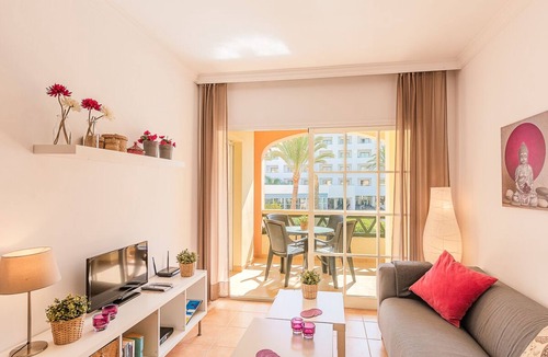 Nerja Apartment | Nerja center - sea view - beach at 75 m - 2 bedrooms - 1 bathroom - Wifi