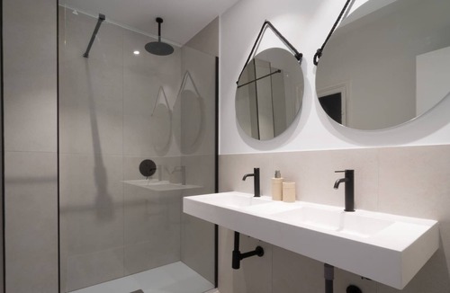El Viso Apartment | Nice apt next to Santiago Bernabeu - SharingCo