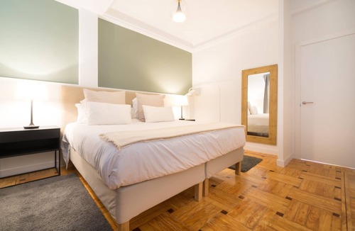 El Viso Apartment | Nice apt next to Santiago Bernabeu - SharingCo
