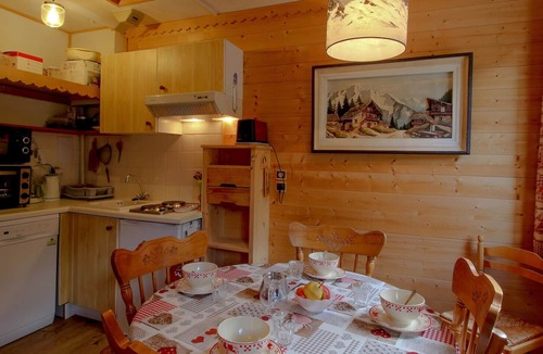 Les Brevieres Apartment | Nice Apt With Balcony In Tignes Les Brévières
