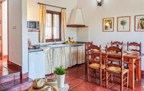 Estepa House | Nice Home In Estepa With Swimming Pool