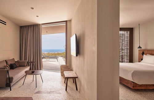 Messaria Resort | NOŪS Santorini