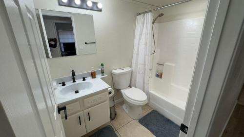 Palmdale House | Oasis Hm near Rancho Vista- Shared Hm