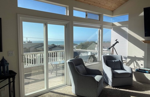 Marine Terrace House | Ocean Deck View! Spacious 5-bedroom with King Suites in Beach walk Cambria!