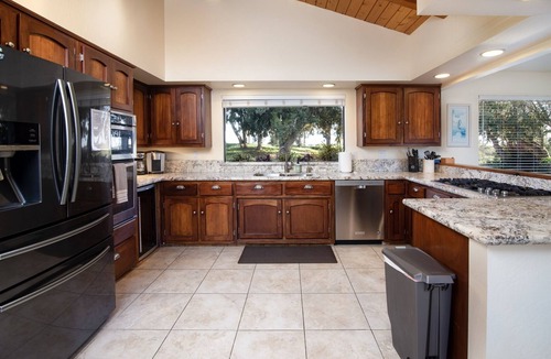 Morro Bay House | Ocean Views and Steps to the Sand from this Spacious and Comfortable Morro Bay H