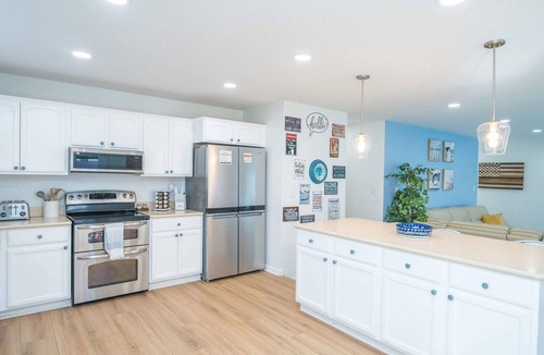 Moovalya Keys House | Ohana Beach, Private Dock, Family Fun!