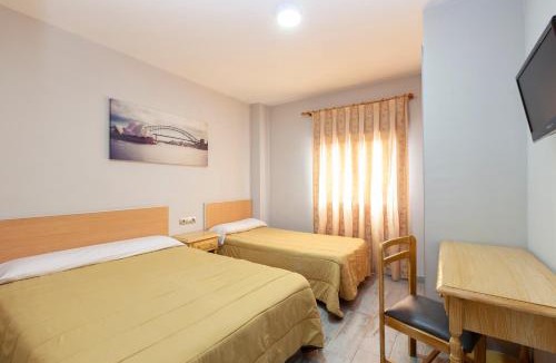 El Puig de Santa Maria House | Olympia Ronda Hostel