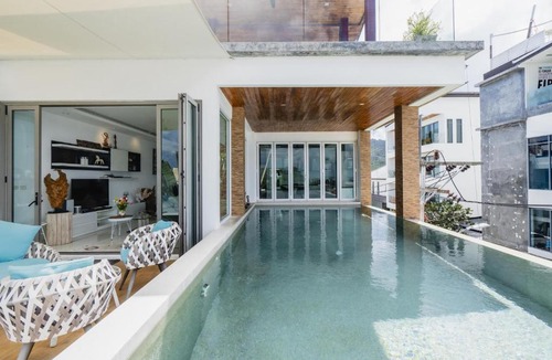 Ban Saiyuan Villa | Panoramic Seaview Elevate Villa Infinity Pool