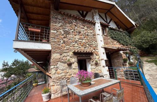 Benatae Cabin | Paraje el Serbal