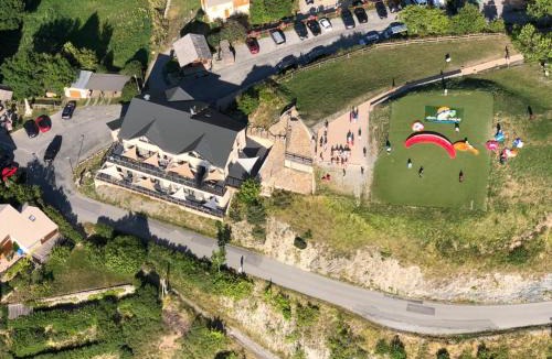 Saint-Vincent-les-Forts Apartment | ParaLodge