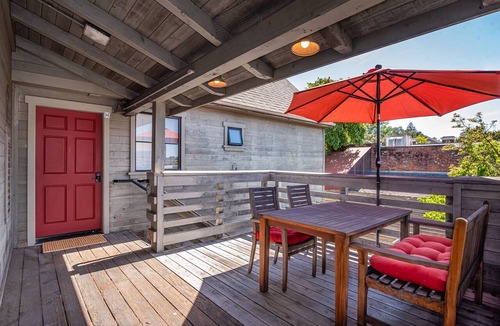 Paso Robles Condo | Park Place-Charming Rooftop Hideaway in Heart of Downtown-Perfect Location!